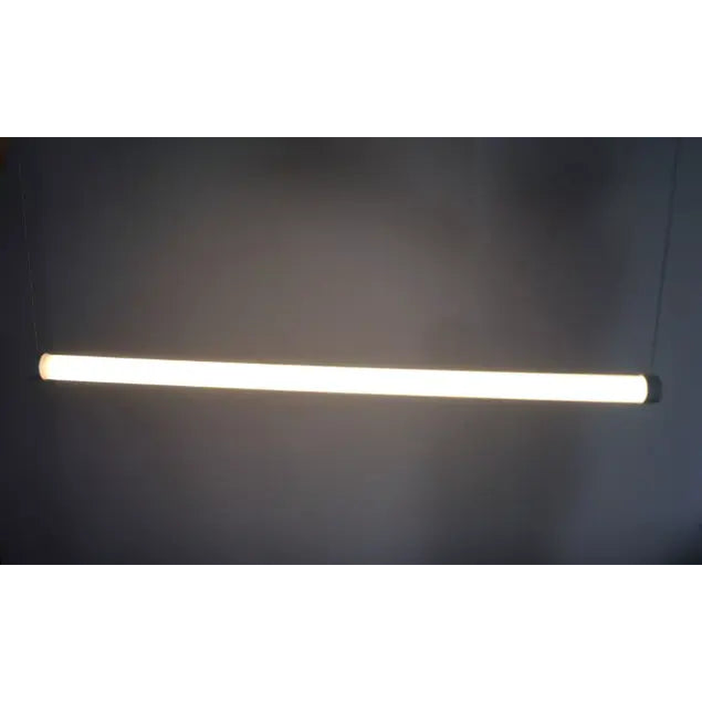 LL1005 M-Light International